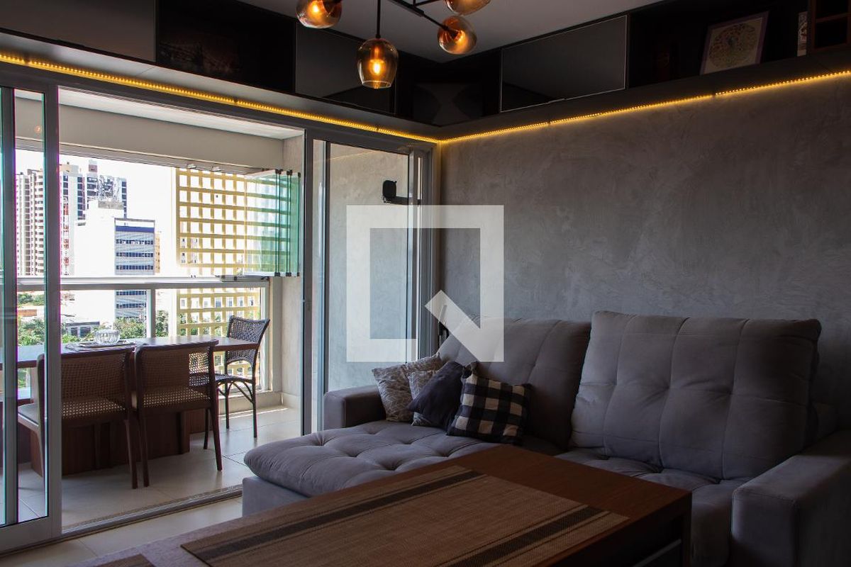 Apartamento à Venda - Bosque, 1 Quarto,  47 m2 em , Campinas - sp | SoloBR