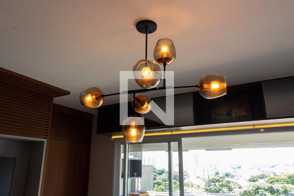 Apartamento à Venda - Bosque, 1 Quarto,  47 m2 em , Campinas - sp | SoloBR