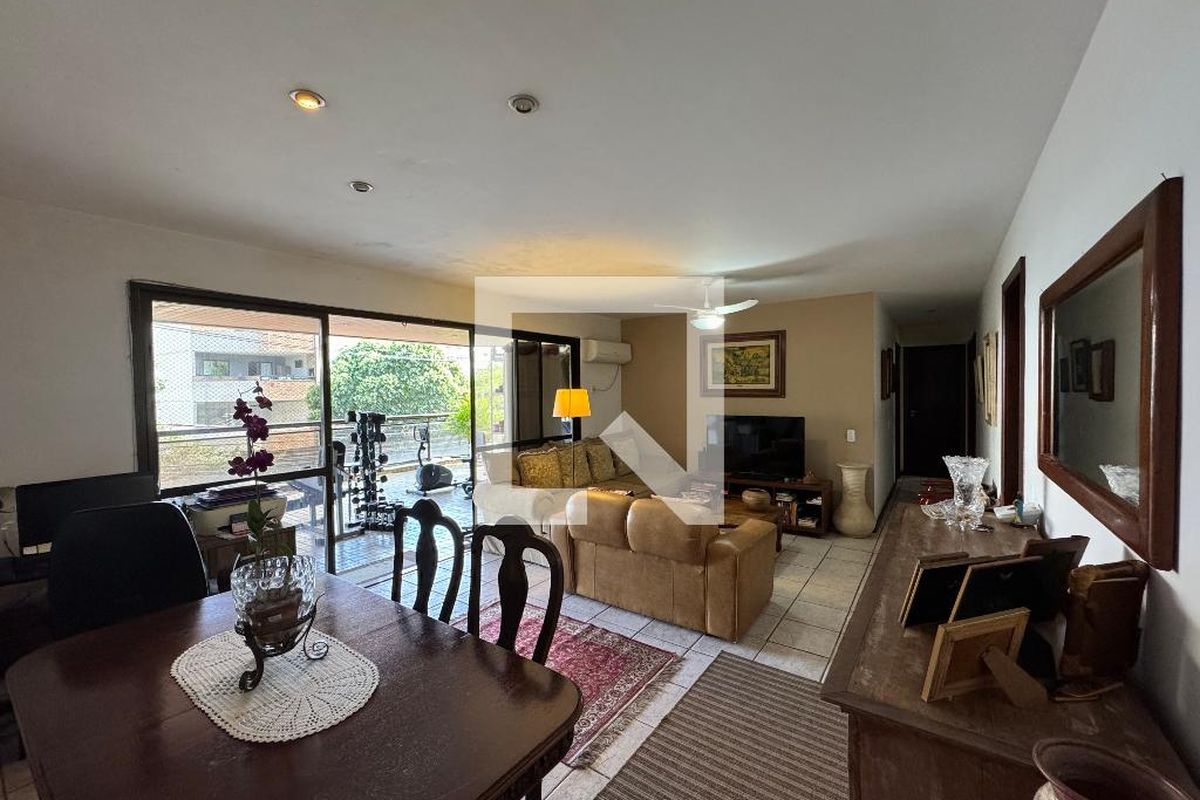 Apartamento, 3 quartos, 154 m² - Foto 2