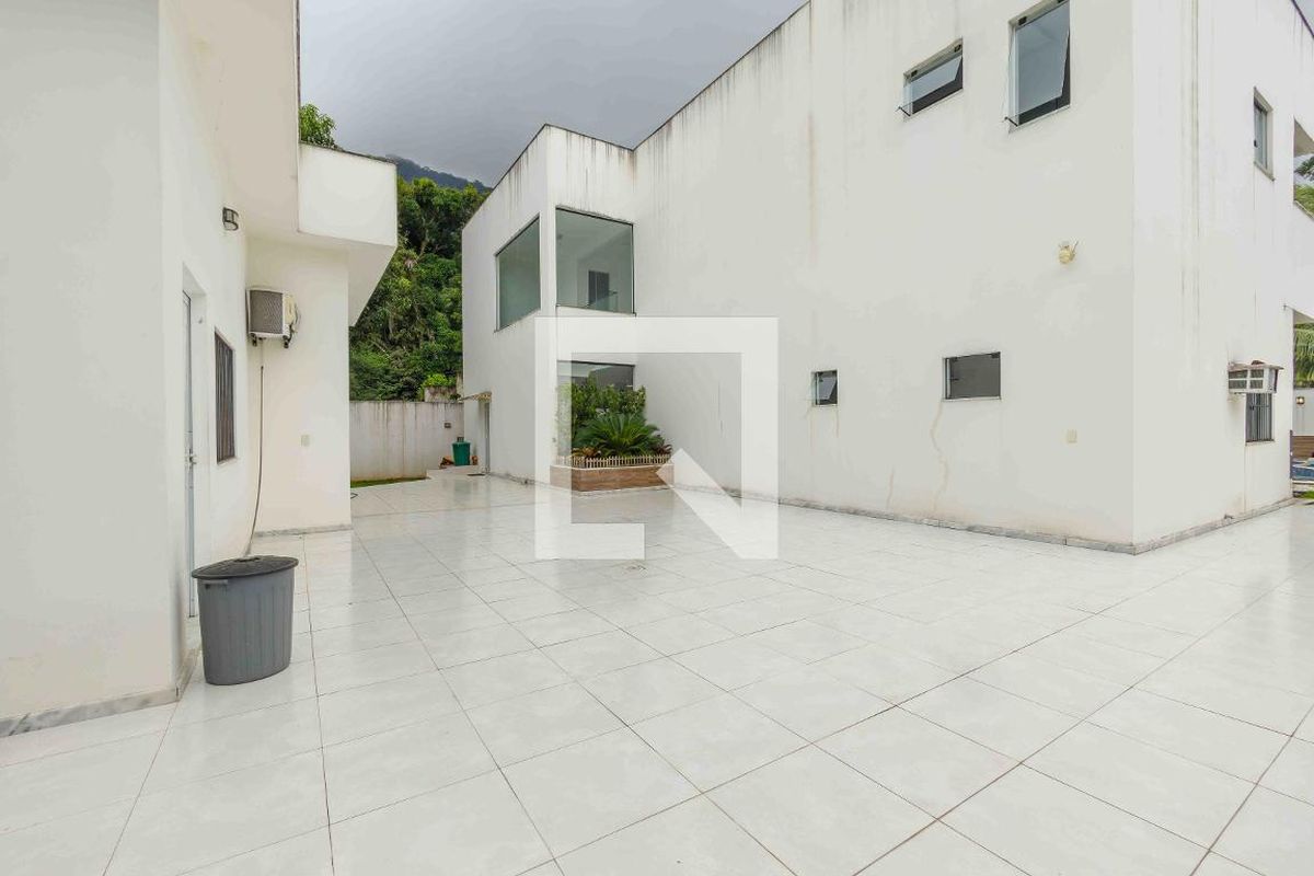 Casa, 4 quartos, 350 m² - Foto 32
