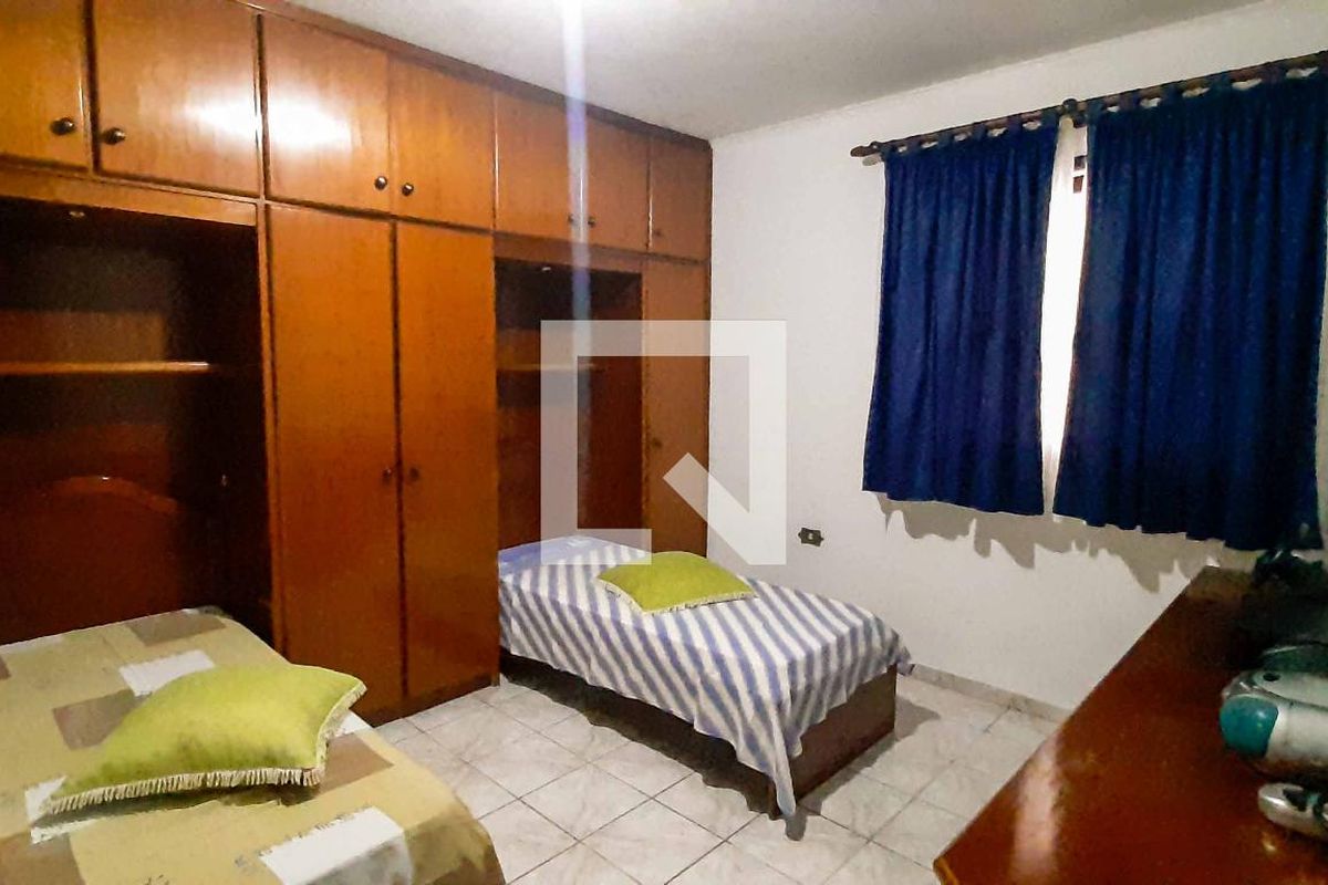 Casa, 3 quartos, 241 m² - Foto 49