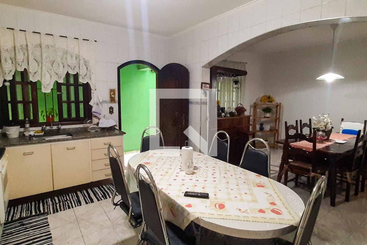 Casa, 3 quartos, 241 m² - Foto 111