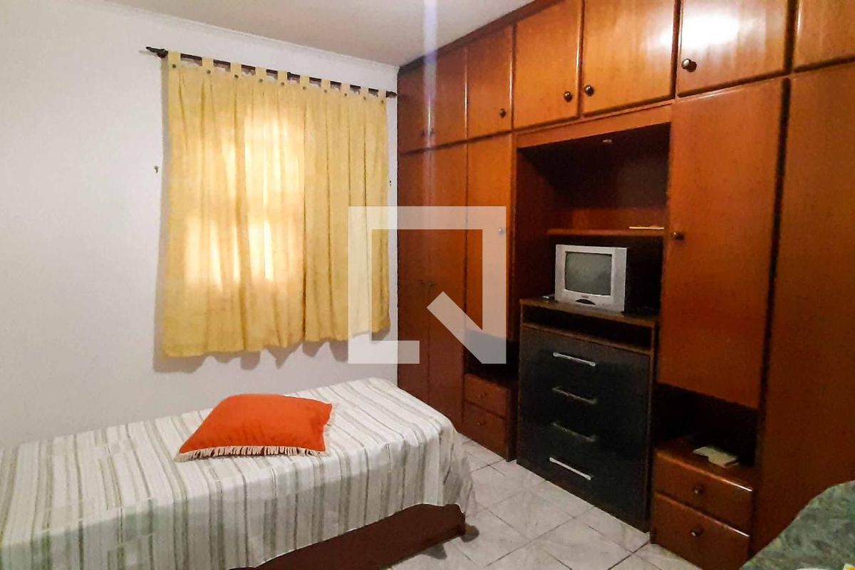 Casa, 3 quartos, 241 m² - Foto 39