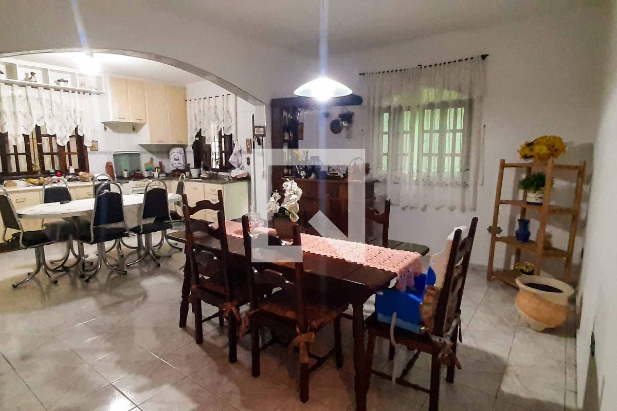 Casa, 3 quartos, 241 m² - Foto 89
