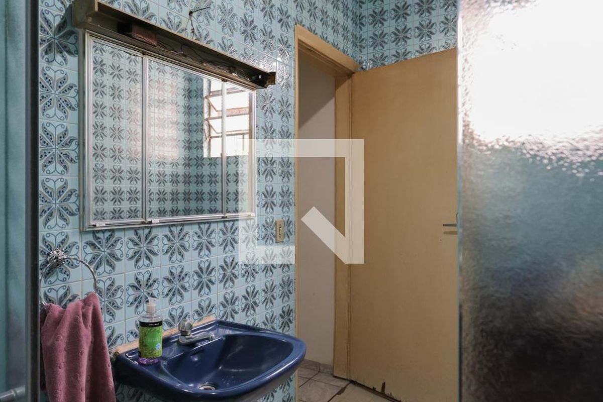 Casa, 2 quartos, 230 m² - Foto 36