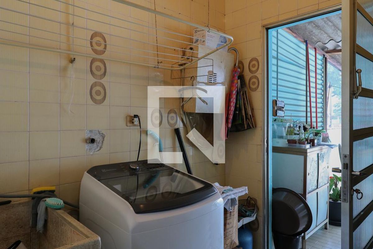 Casa, 2 quartos, 230 m² - Foto 50