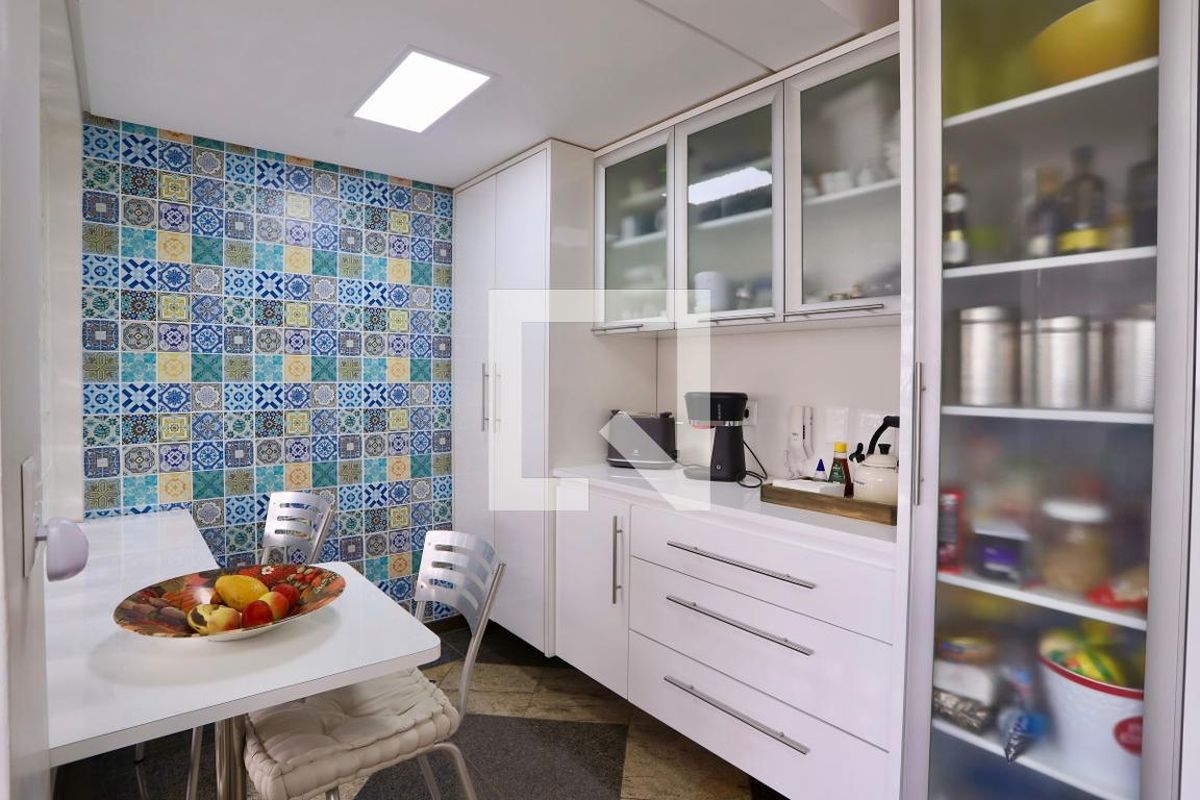 Apartamento, 3 quartos, 269 m² - Foto 120