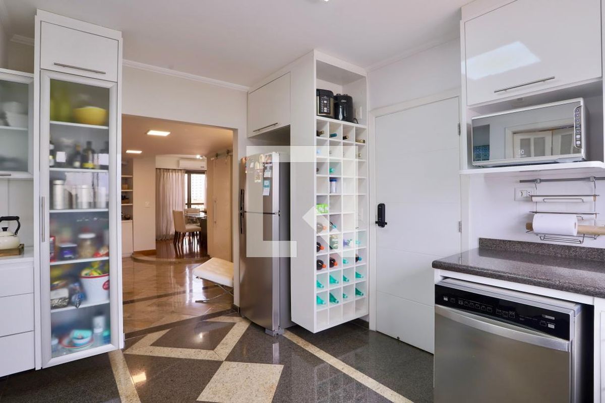 Apartamento, 3 quartos, 269 m² - Foto 118
