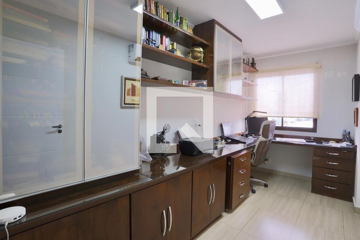 Apartamento, 3 quartos, 269 m² - Foto 100