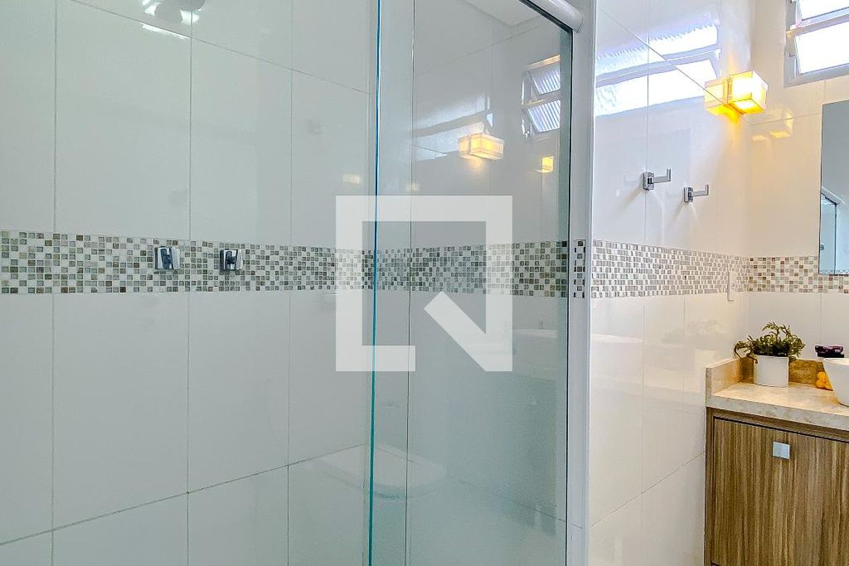 Casa, 5 quartos, 240 m² - Foto 43