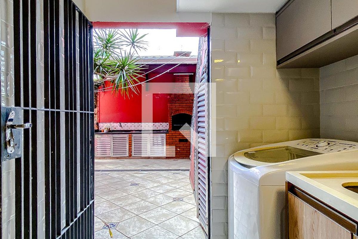 Casa, 5 quartos, 240 m² - Foto 57