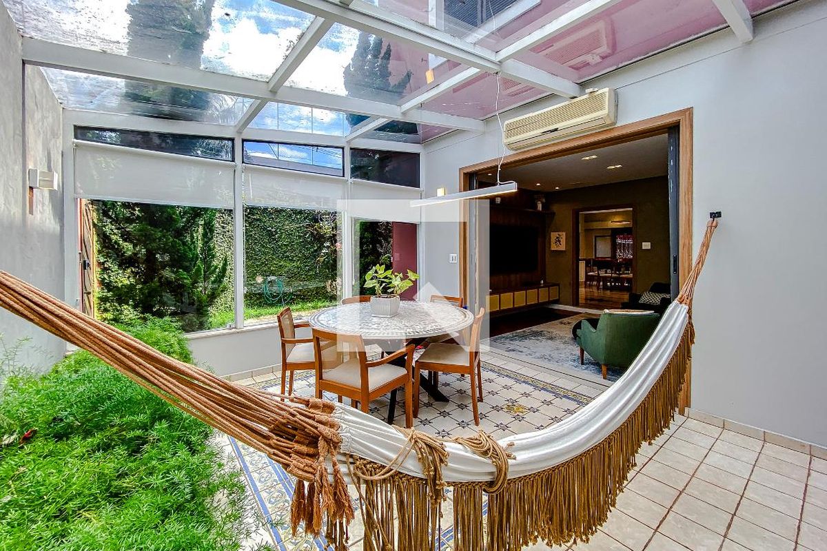 Casa, 5 quartos, 240 m² - Foto 14