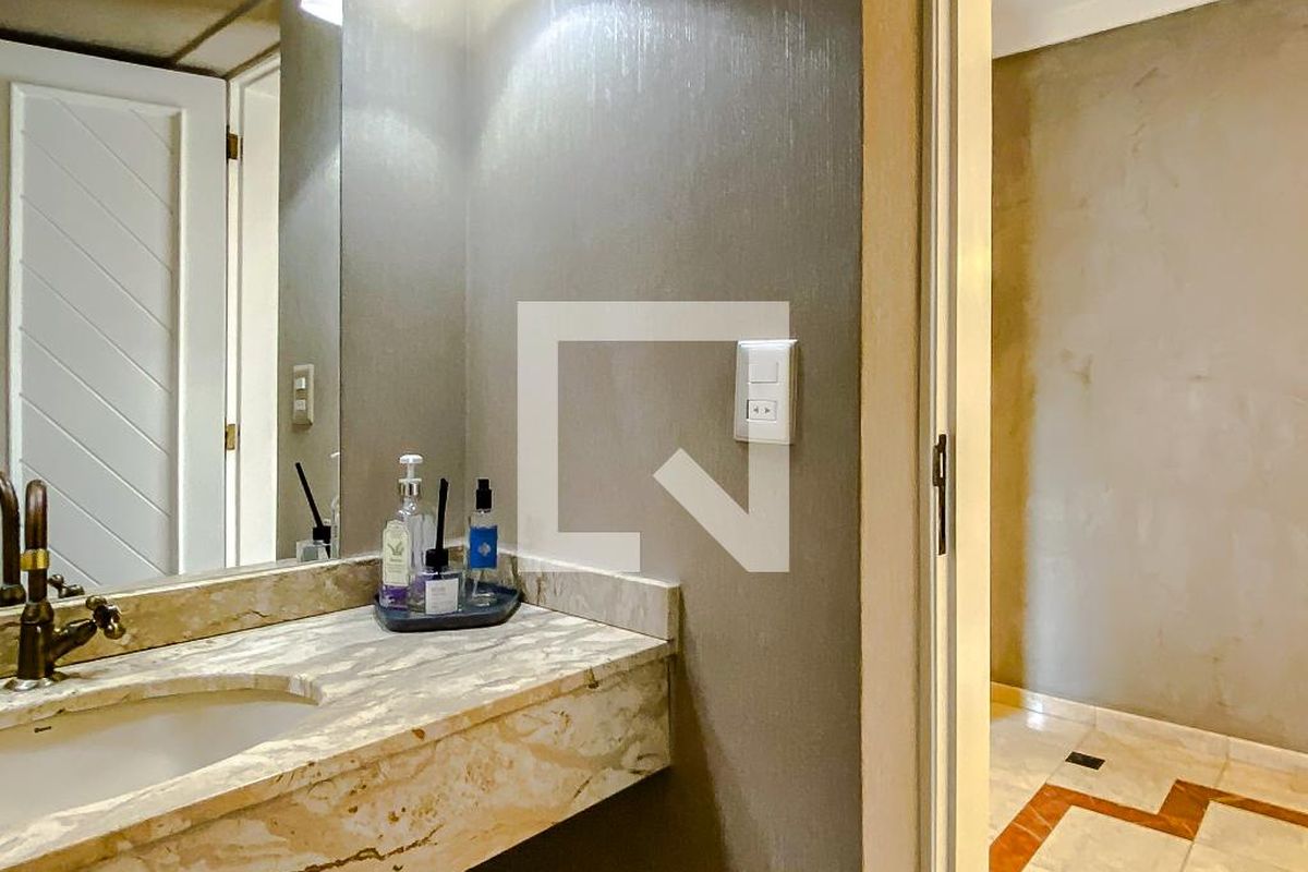 Casa, 5 quartos, 240 m² - Foto 49