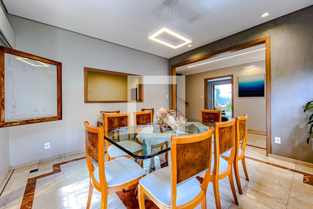 Casa, 5 quartos, 240 m² - Foto 9