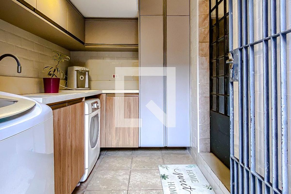 Casa, 5 quartos, 240 m² - Foto 54