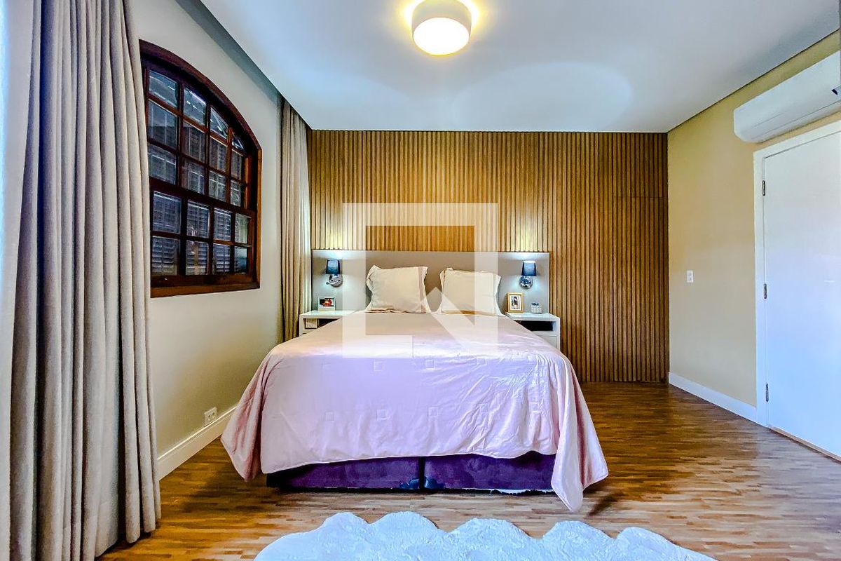Casa, 5 quartos, 240 m² - Foto 20