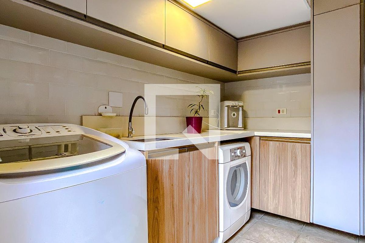 Casa, 5 quartos, 240 m² - Foto 55