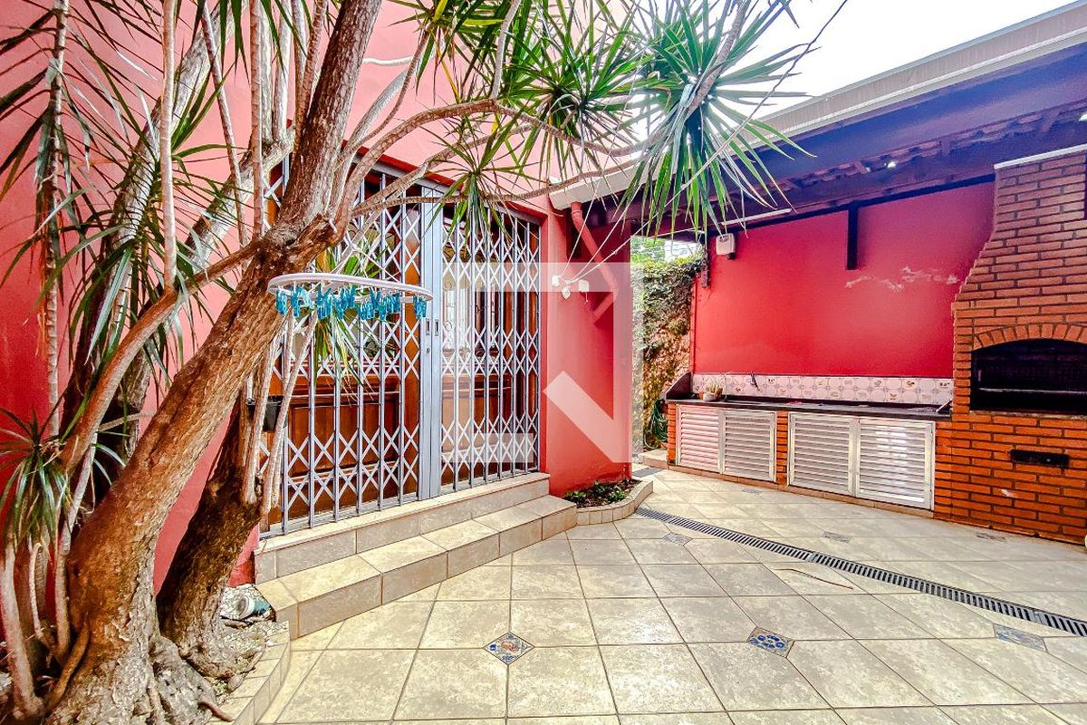 Casa, 5 quartos, 240 m² - Foto 58