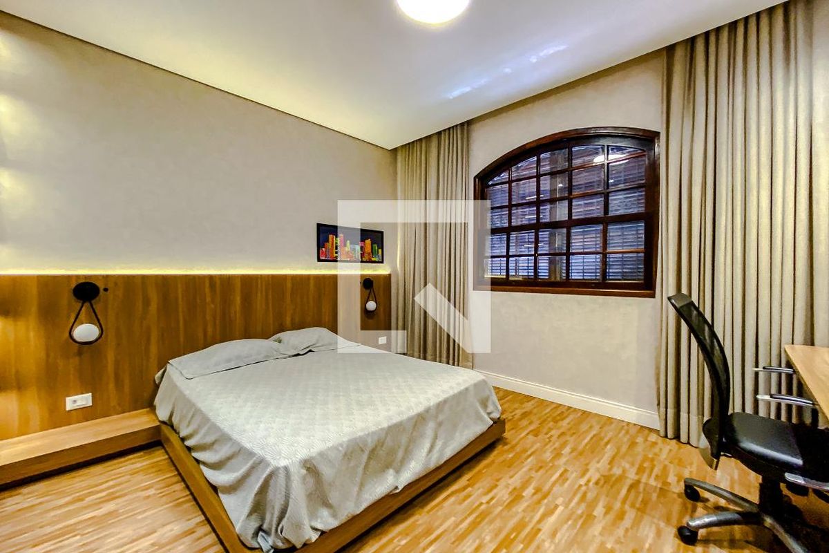 Casa, 5 quartos, 240 m² - Foto 27