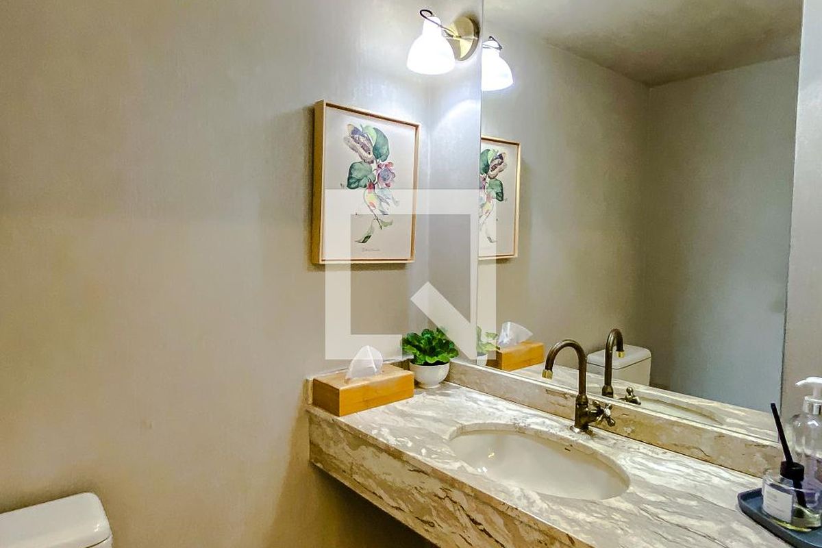 Casa, 5 quartos, 240 m² - Foto 47