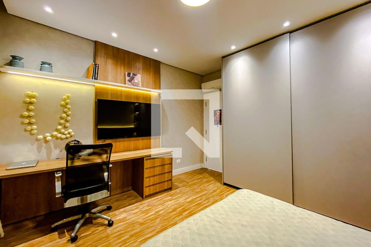 Casa, 5 quartos, 240 m² - Foto 30