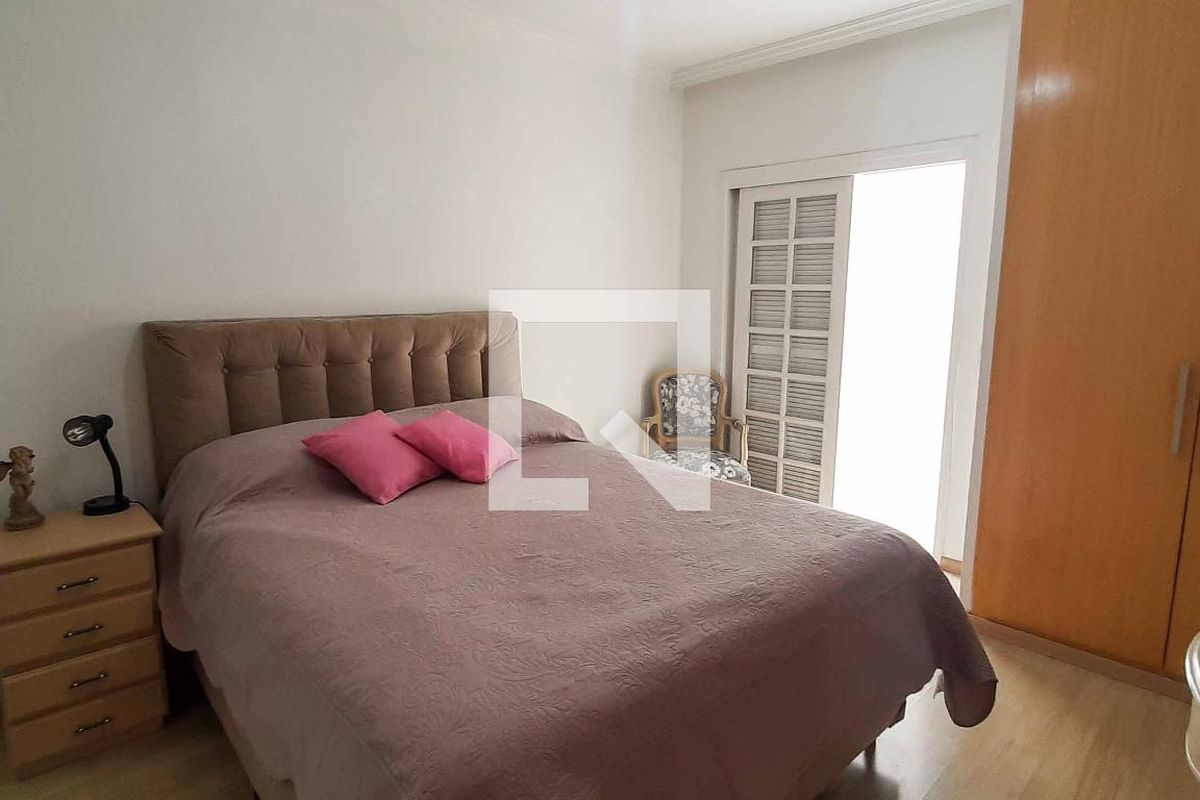 Casa, 3 quartos, 250 m² - Foto 110