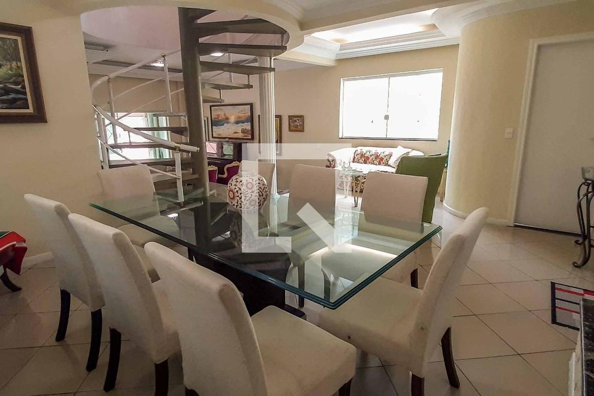 Casa, 3 quartos, 250 m² - Foto 28