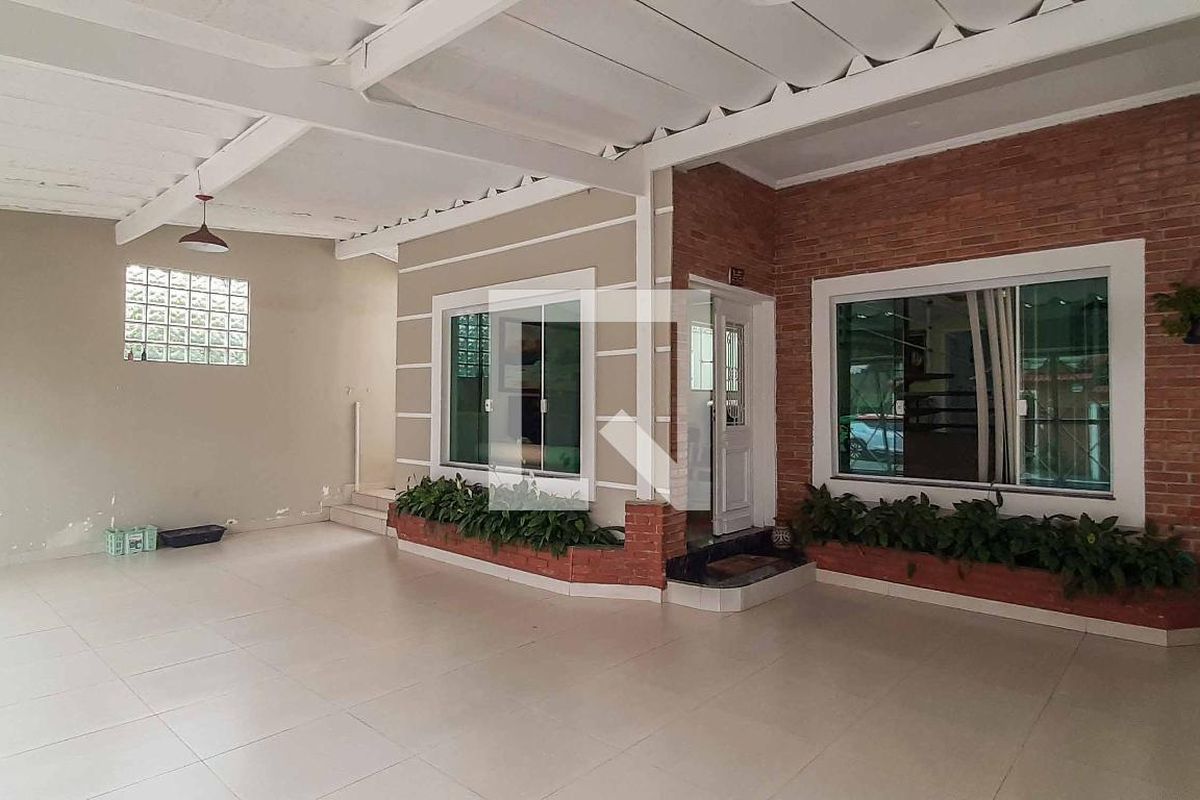 Casa, 3 quartos, 250 m² - Foto 218