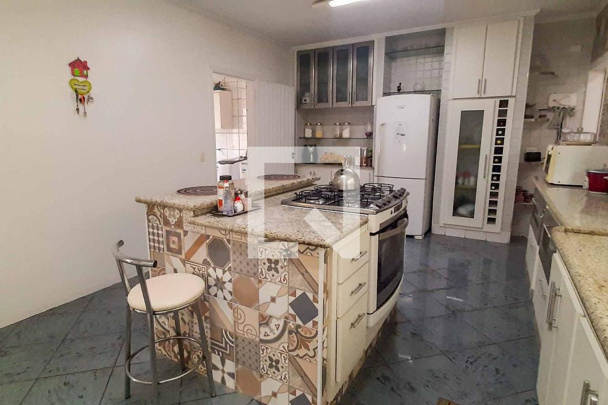 Casa, 3 quartos, 250 m² - Foto 168