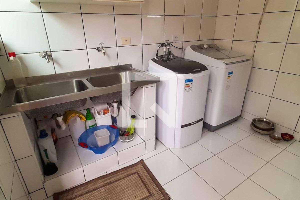 Casa, 3 quartos, 250 m² - Foto 200