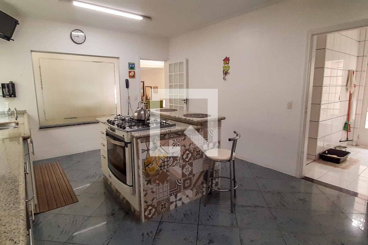 Casa, 3 quartos, 250 m² - Foto 170