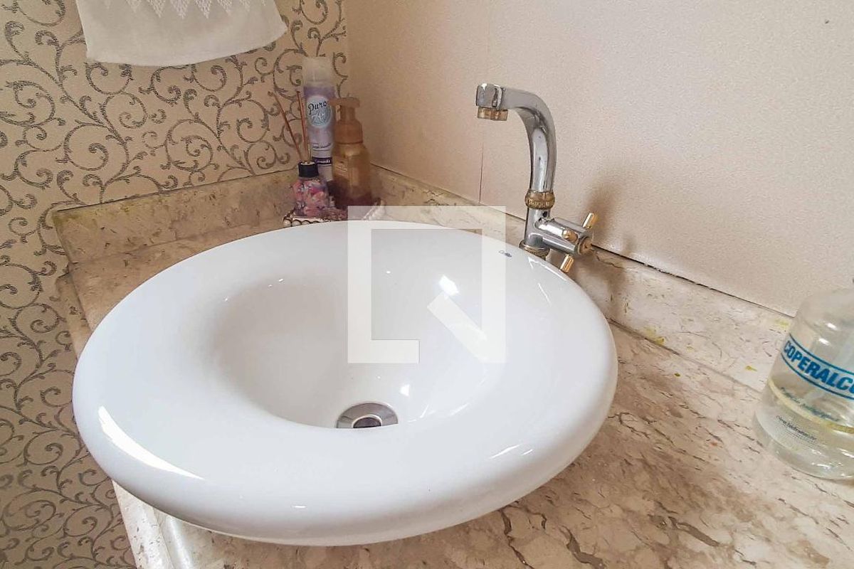 Casa, 3 quartos, 250 m² - Foto 46