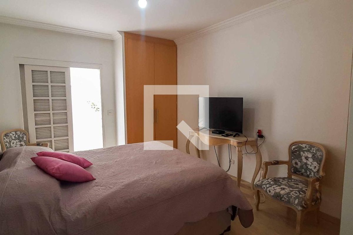 Casa, 3 quartos, 250 m² - Foto 108