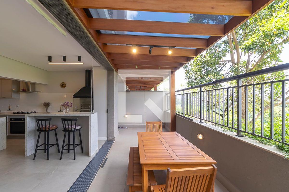 Apartamento à Venda - Swiss Park, 3 Quartos,  220 m2 em , Campinas - sp | SoloBR