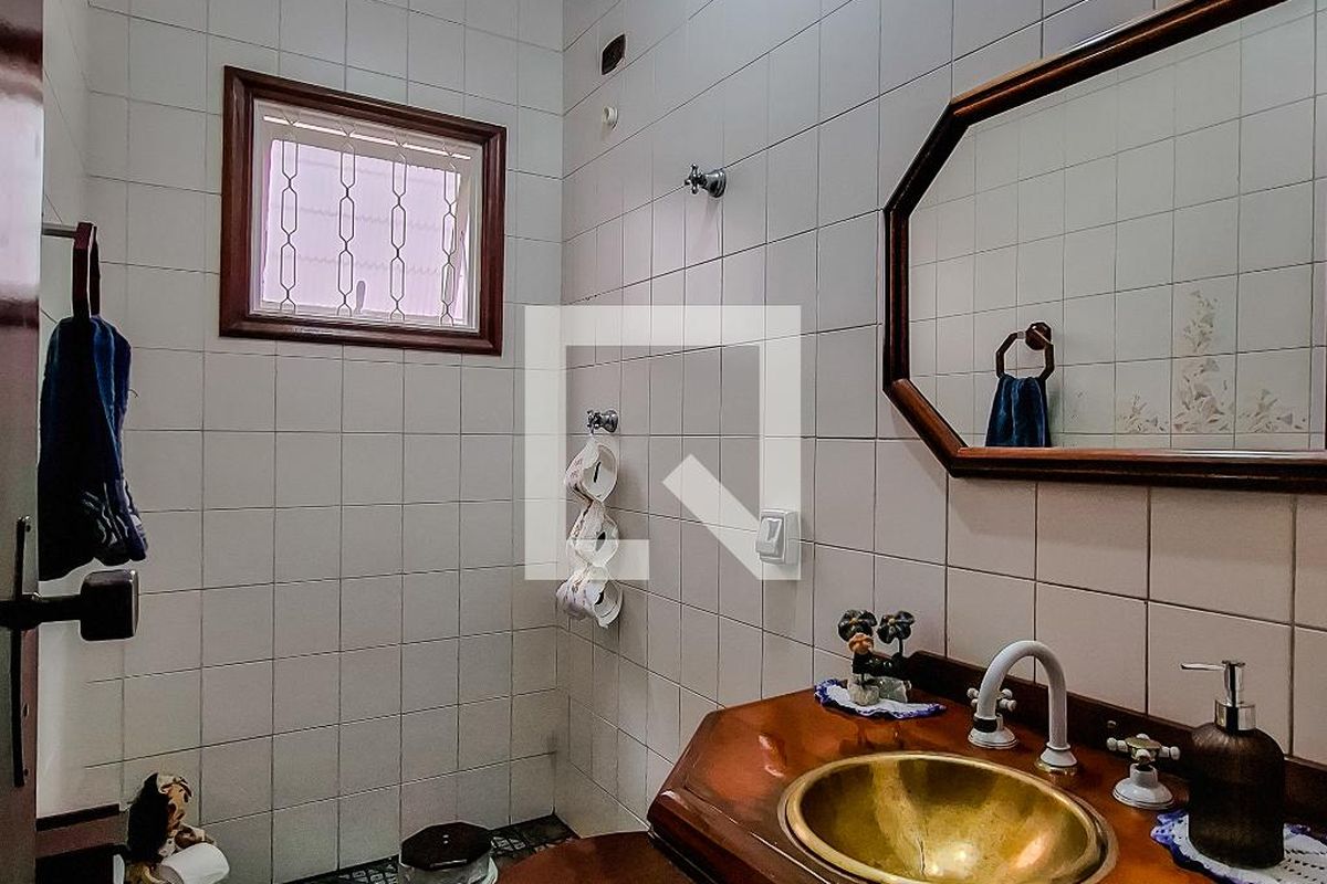 Casa, 4 quartos, 280 m² - Foto 44