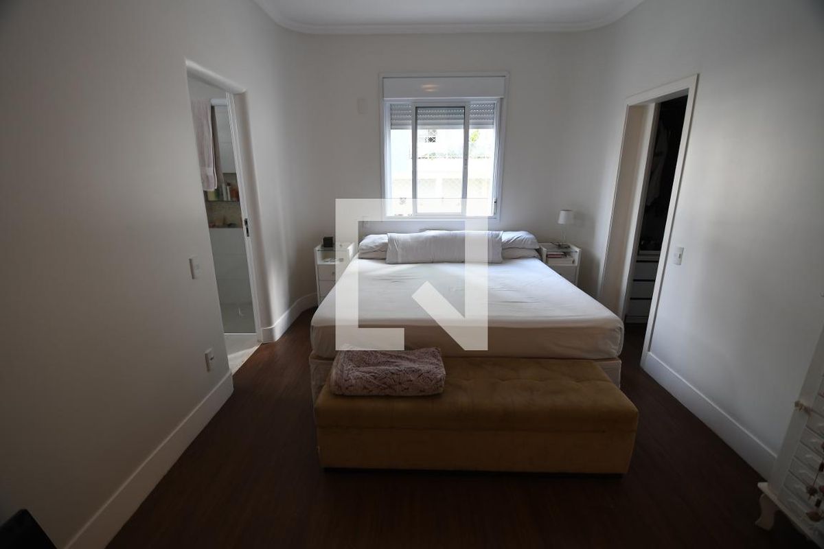 Apartamento à Venda - Cambuí, 3 Quartos,  138 m2 em , Campinas - sp | SoloBR