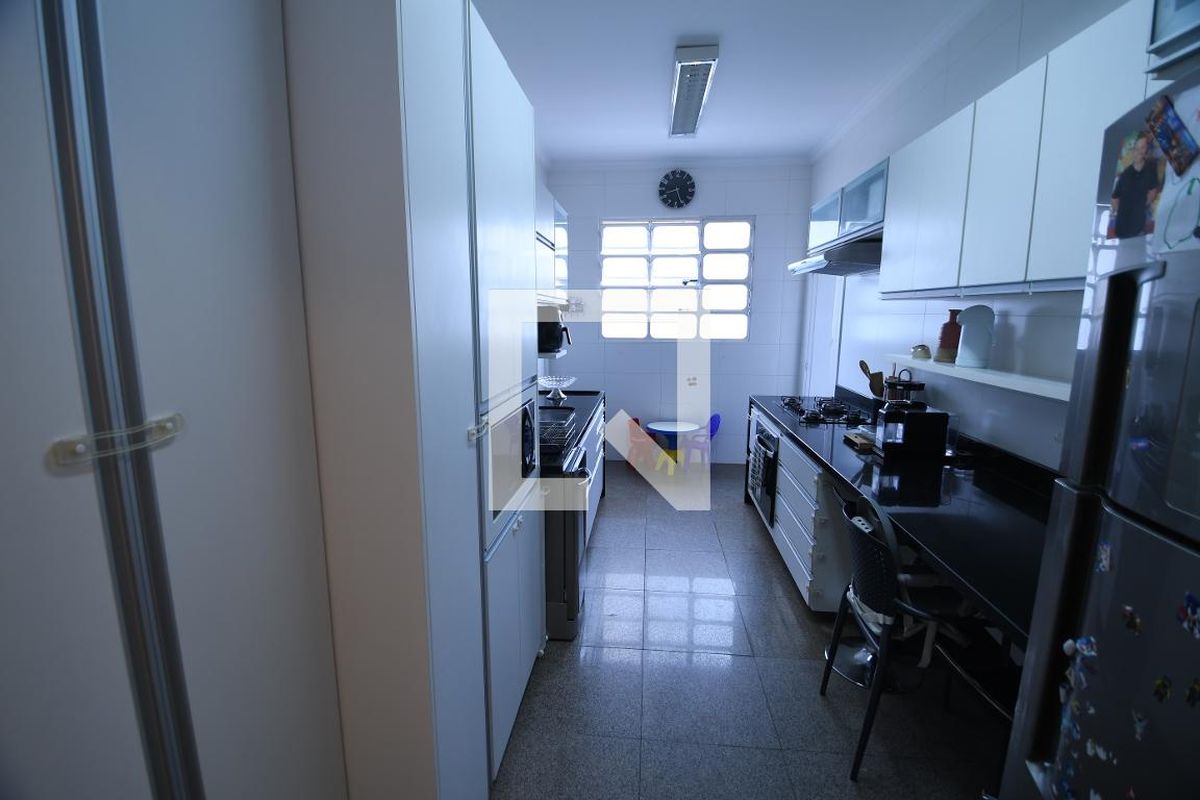 Apartamento à Venda - Cambuí, 3 Quartos,  138 m2 em , Campinas - sp | SoloBR