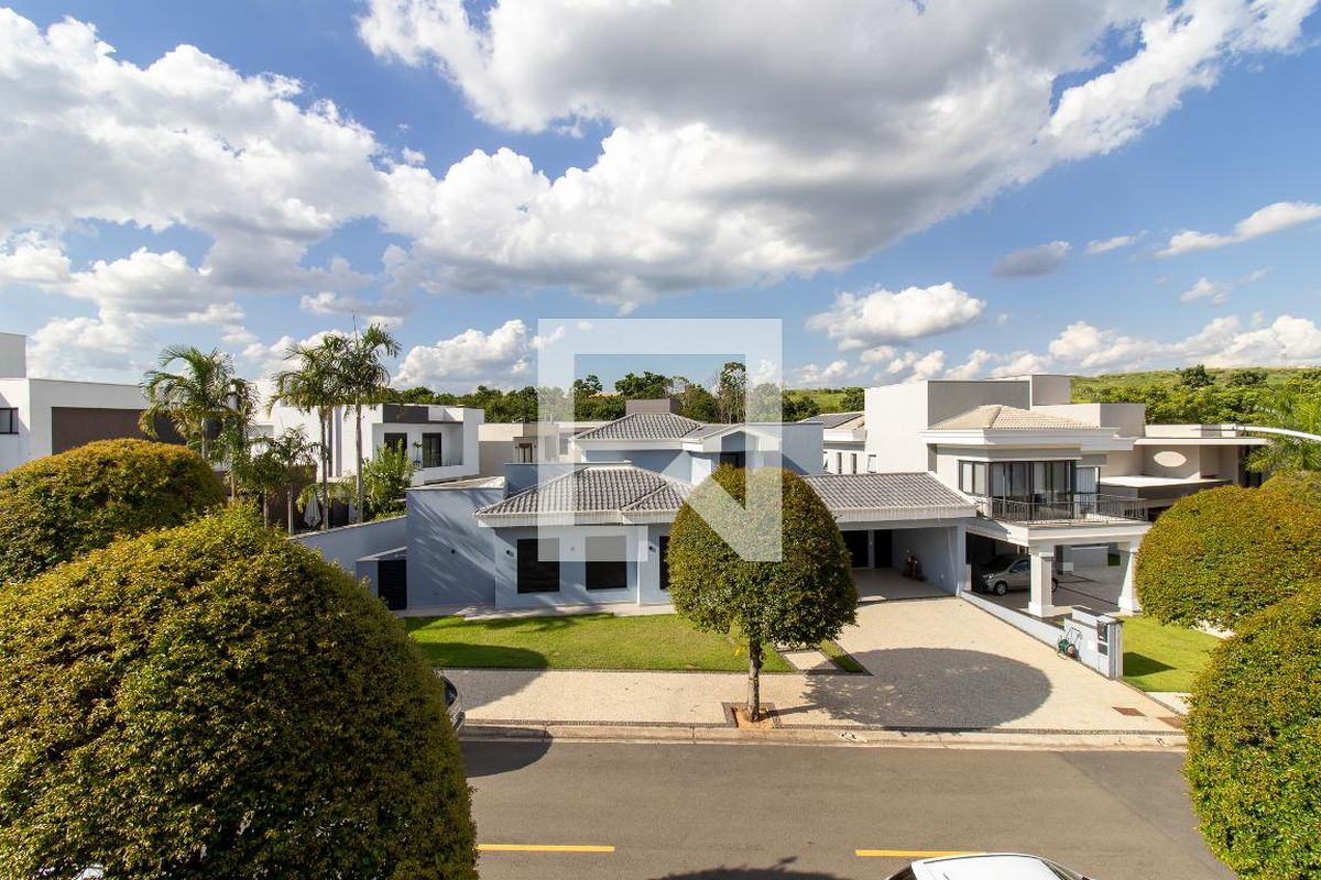 Casa à Venda - Fazenda Santa Cândida, 3 Quartos,  372 m2 em , Campinas - sp | SoloBR