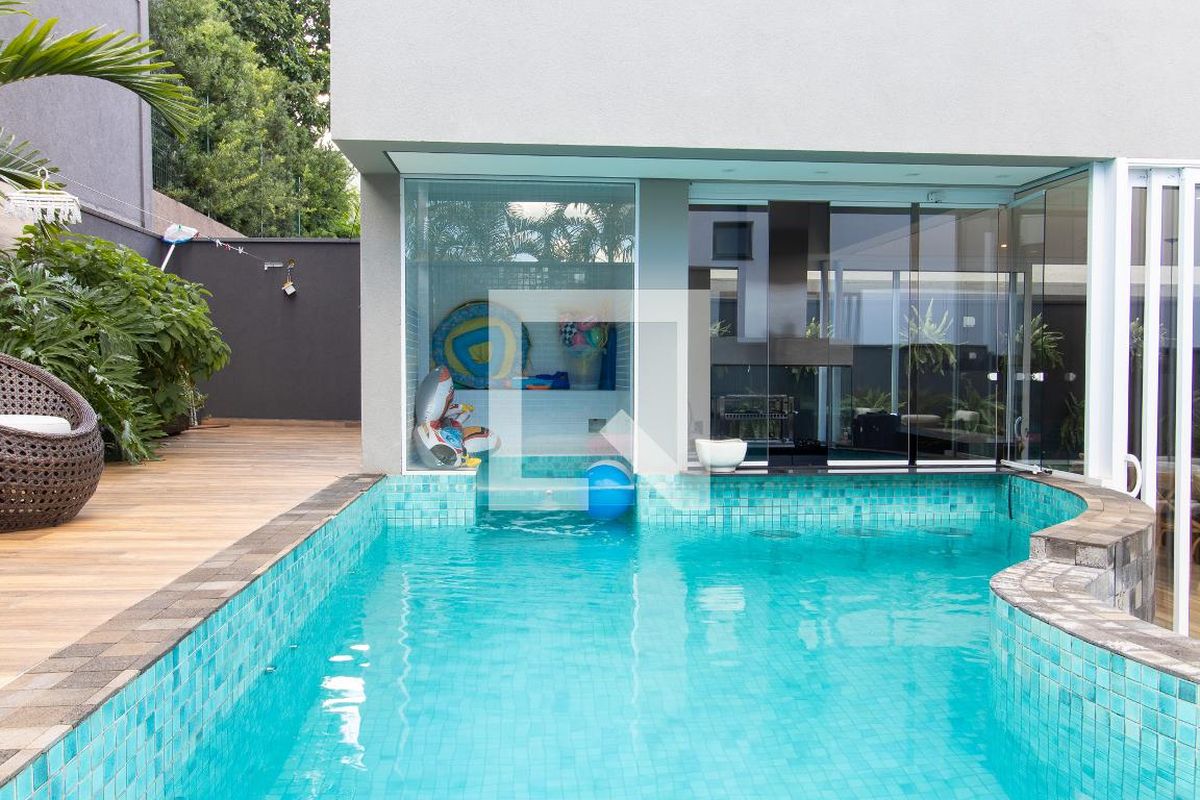 Casa à Venda - Fazenda Santa Cândida, 3 Quartos,  372 m2 em , Campinas - sp | SoloBR