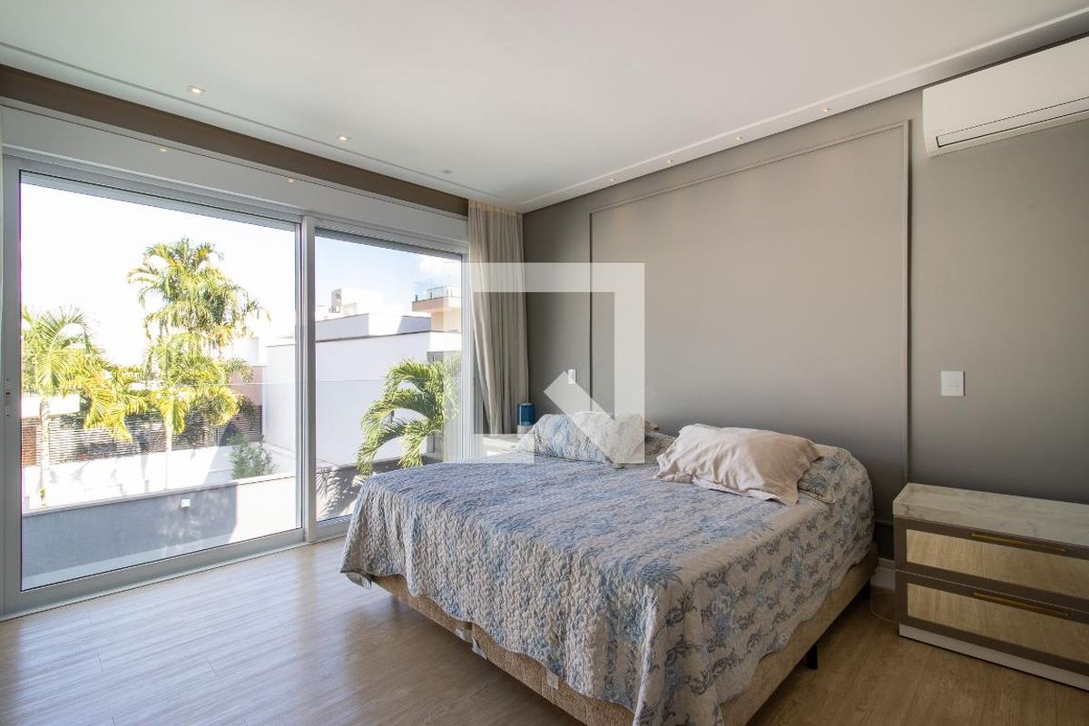 Casa à Venda - Fazenda Santa Cândida, 3 Quartos,  372 m2 em , Campinas - sp | SoloBR