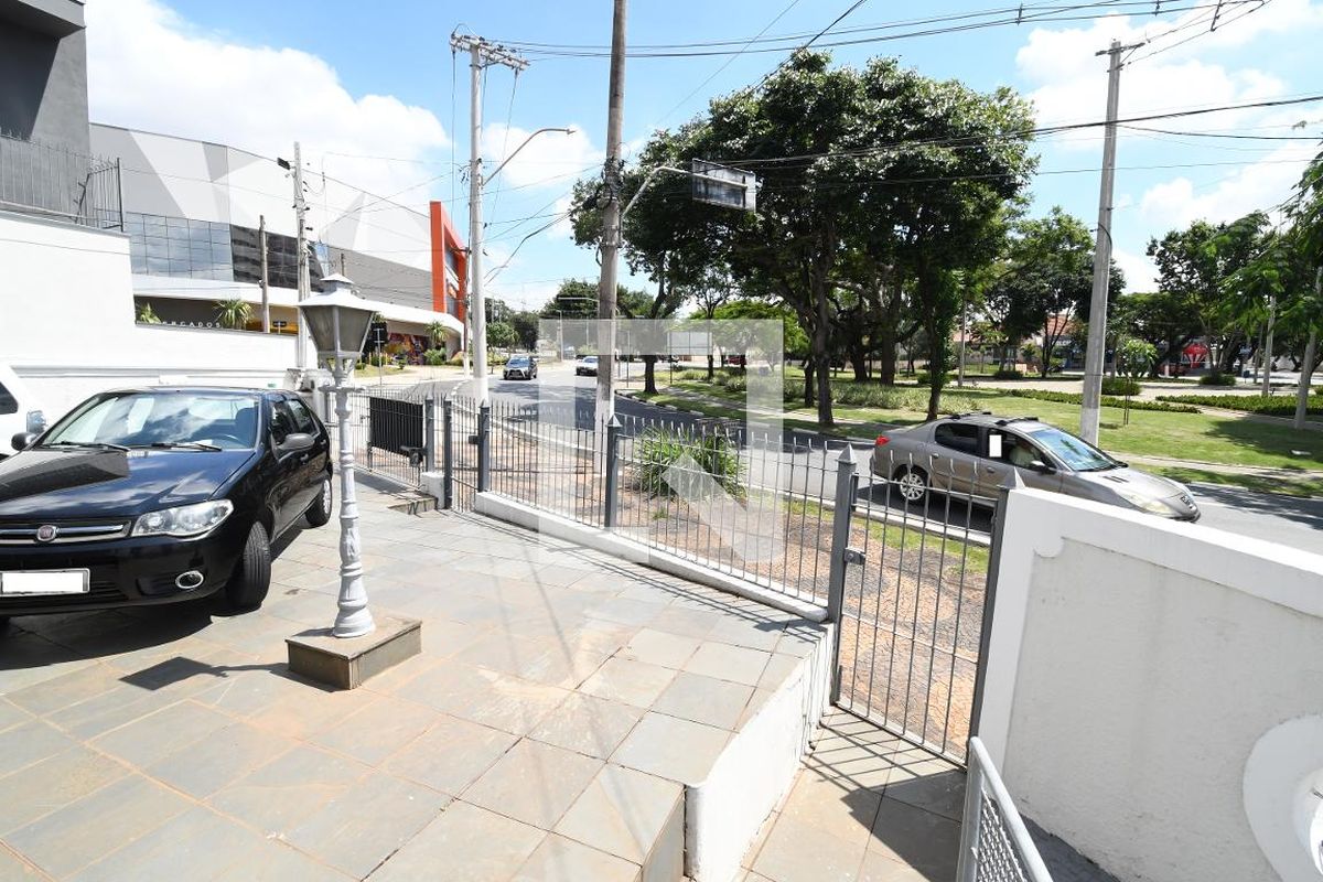 Casa à Venda - Jardim Chapadão, 3 Quartos,  182 m2 em , Campinas - sp | SoloBR