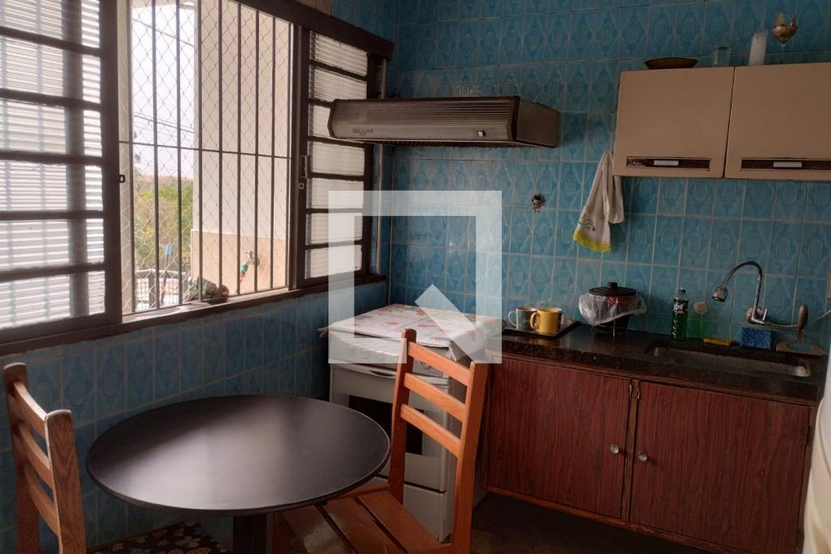 Casa à Venda - Jardim Chapadão, 3 Quartos,  182 m2 em , Campinas - sp | SoloBR