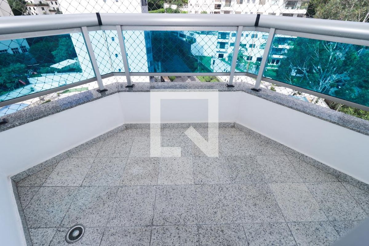 Apartamento, 4 quartos, 200 m² - Foto 36