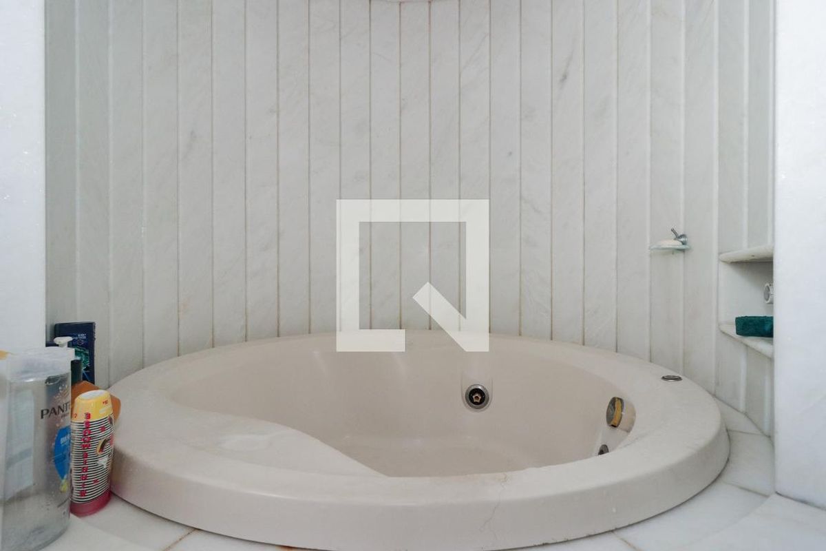 Apartamento, 4 quartos, 200 m² - Foto 48