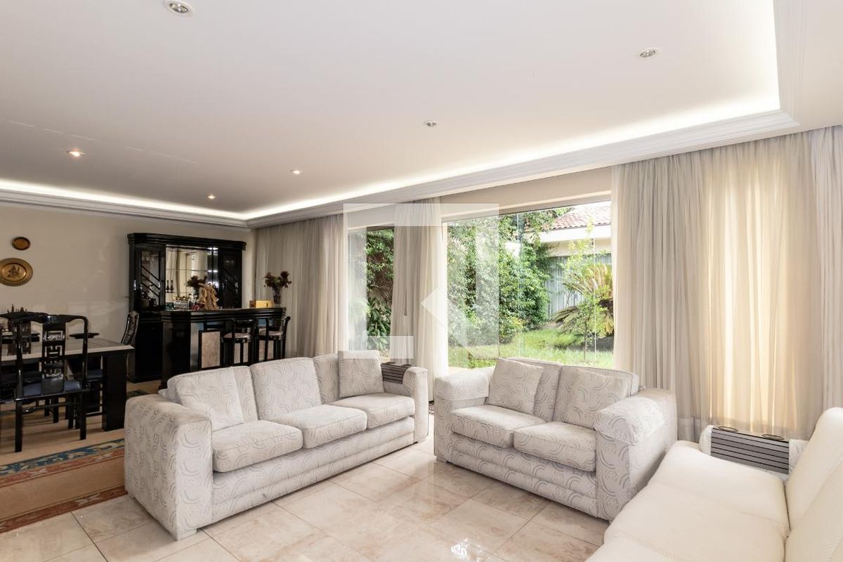 Casa, 4 quartos, 450 m² - Foto 1