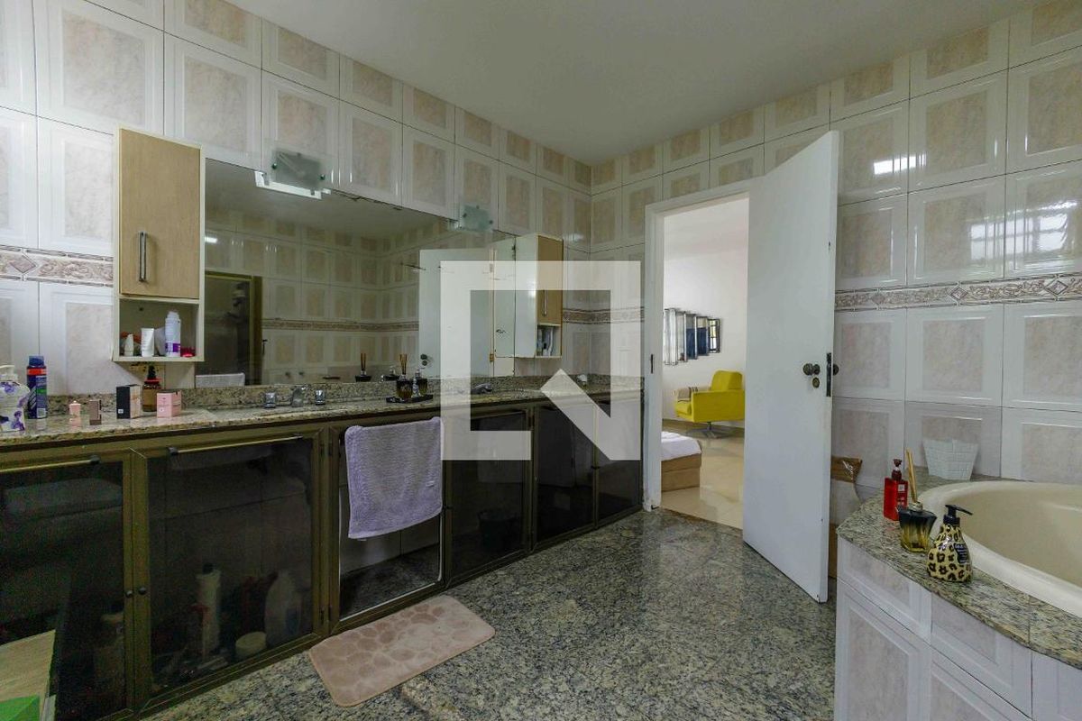 Casa, 5 quartos, 600 m² - Foto 38