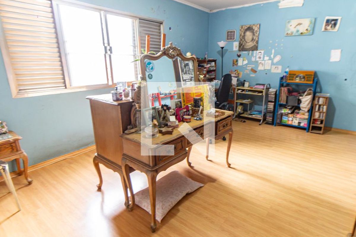 Casa, 3 quartos, 240 m² - Foto 32
