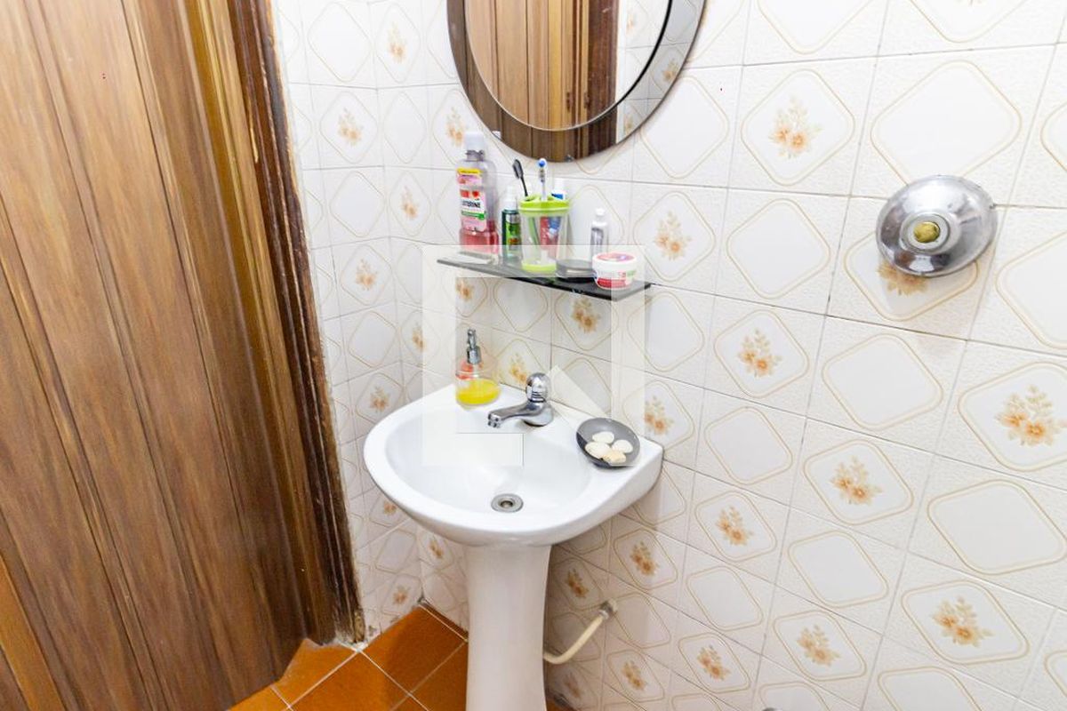 Casa, 3 quartos, 240 m² - Foto 56
