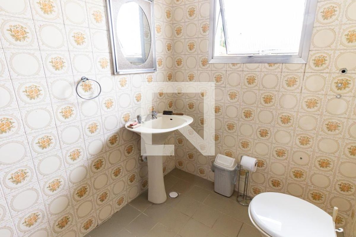 Casa, 3 quartos, 240 m² - Foto 40