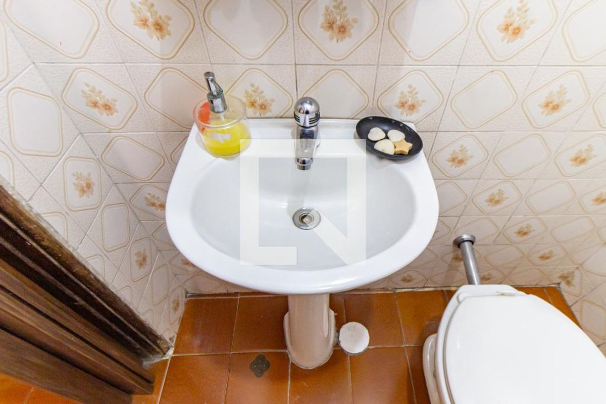 Casa, 3 quartos, 240 m² - Foto 52